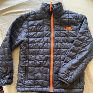 North Face thermoball Puffer